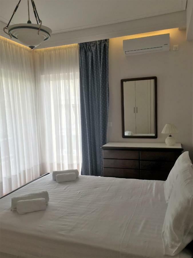 Grace Apartments Loutraki  Exterior photo
