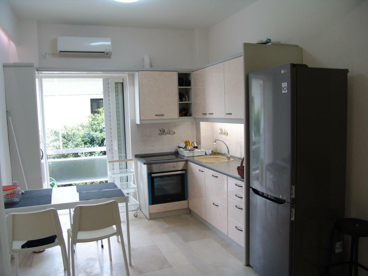 Grace Apartments Loutraki  Exterior photo